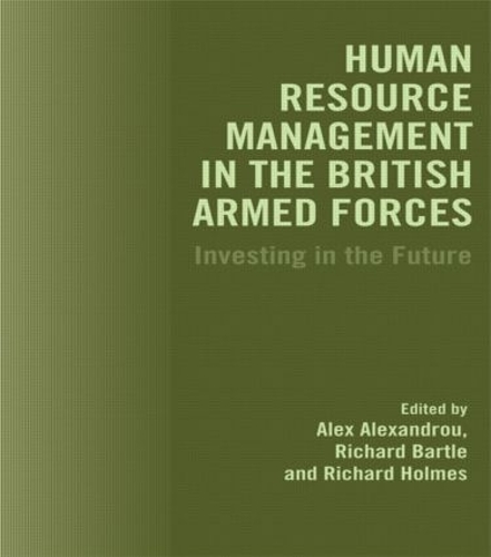 Бумажная книга «Human Resource Management in the British Armed Forces: Investing in the Future» - фото №1
