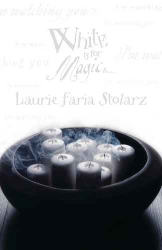 Бумажная книга «White is for Magic», автор Лори Фариа Столарц - фото №1