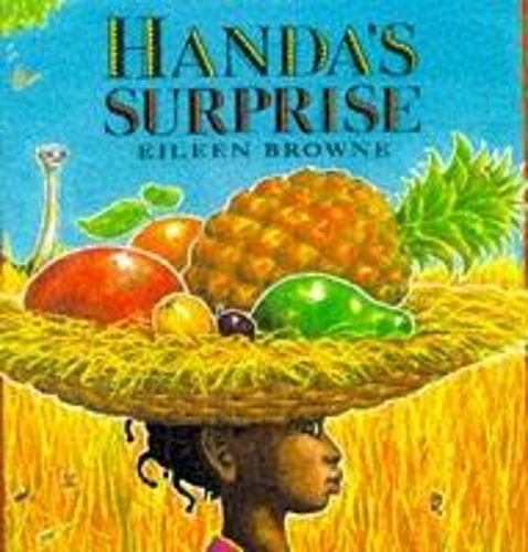 Бумажная книга «Handa's Surprise», автор Эйлин Браун - фото №1