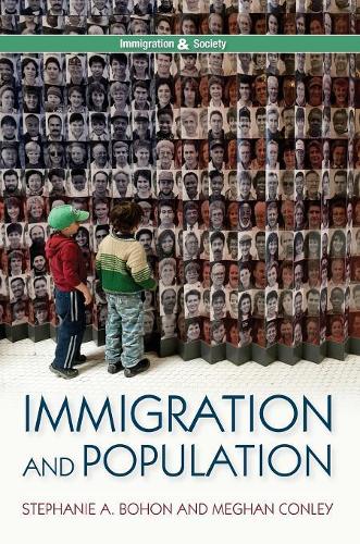 Бумажная книга «Immigration and Population», авторов Меган Э. Конли, Стефани А. Бохон - фото №1