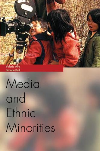 Бумажная книга «Media and Ethnic Minorities», авторов Симоне Булла, Валерия Алия - фото №1
