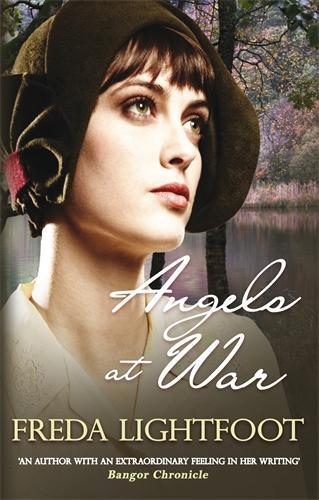 Бумажная книга «Angels at War: A captivating tale of staying true to one’s dreams», автор Фреда Лайтфут - фото №1