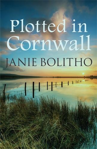 Паперова книга «Plotted in Cornwall: The addictive cosy Cornish crime series», автор Джені Боліто - фото №1