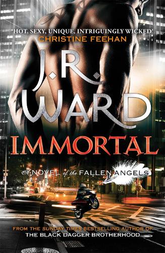 Бумажная книга «Immortal: Number 6 in series», автор Дж. Р. Уорд - фото №1