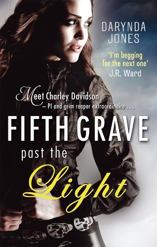 Паперова книга «Fifth Grave Past the Light: Number 5 in series», автор Даринда Джонс - фото №1