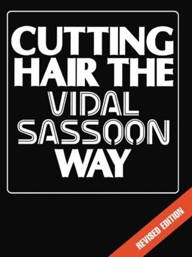 Паперова книга «Cutting Hair the Vidal Sassoon Way», автор Відал Сассун - фото №1