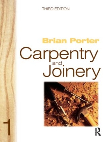 Бумажная книга «Carpentry and Joinery 1», автор Крис Тук - фото №1