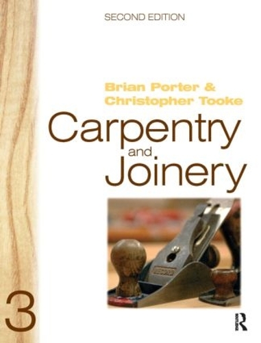 Паперова книга «Carpentry and Joinery 3», автор Кріс Тук - фото №1