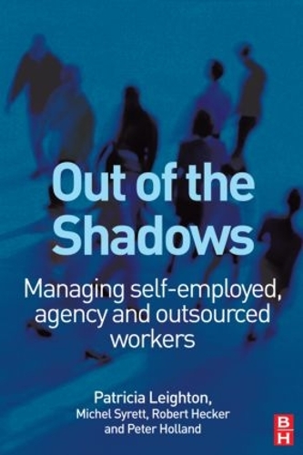 Бумажная книга «Out of the Shadows», авторов Мишель Сиретт, Патриция Лейтон, Роберт Хекер - фото №1