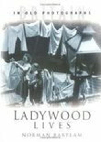 Паперова книга «Ladywood Lives», автор Норман Бартлам - фото №1