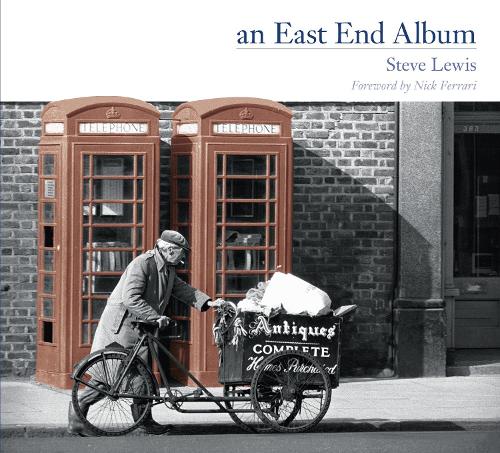 Бумажная книга «An East End Album», автор Стив Льюис - фото №1