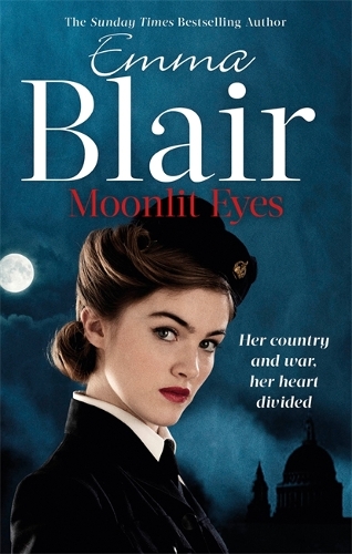 Бумажная книга «Moonlit Eyes», автор Эмма Блэр - фото №1