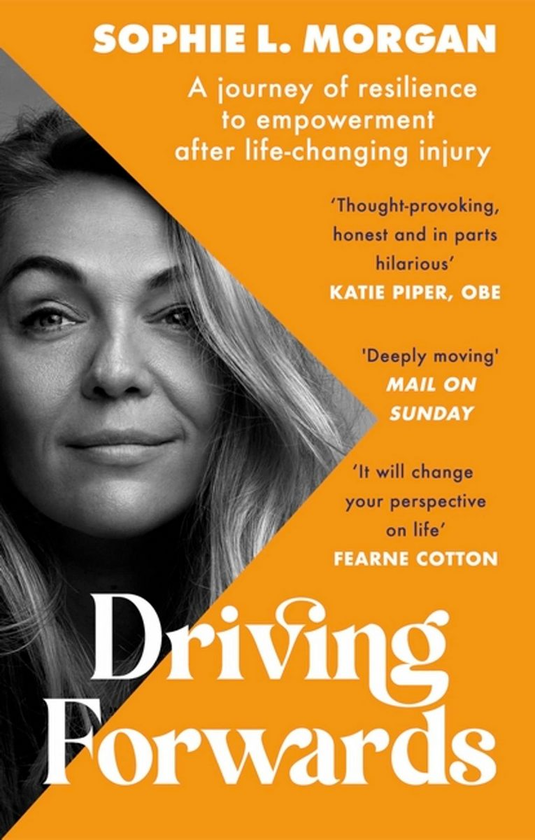 Бумажная книга «Driving Forwards», автор Софи Морган - фото №1