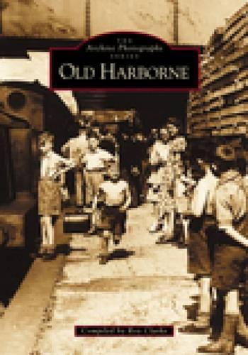 Паперова книга «Old Harborne», автор Рой Кларк - фото №1