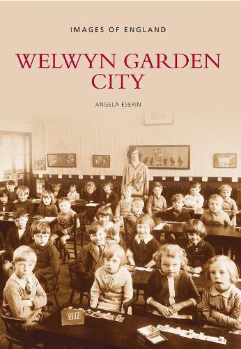 Бумажная книга «Welwyn Garden City», автор Анжела Эсерин - фото №1