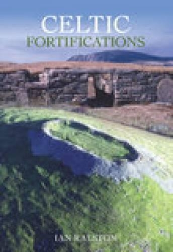 Паперова книга «Celtic Fortifications», автор Ієн Ралстон - фото №1