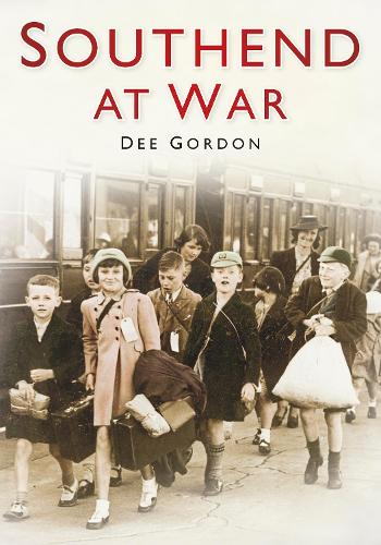 Паперова книга «Southend at War», автор Ді Гордон - фото №1