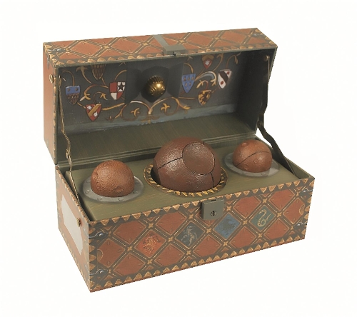 Бумажная книга «Harry Potter: Collectible Quidditch Set», автор Running Press - фото №1