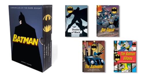 Бумажная книга «Batman: Chronicles of the Dark Knight: (4 hardcover, illustrated books)», автор Мэтью К. Мэннинг - фото №1