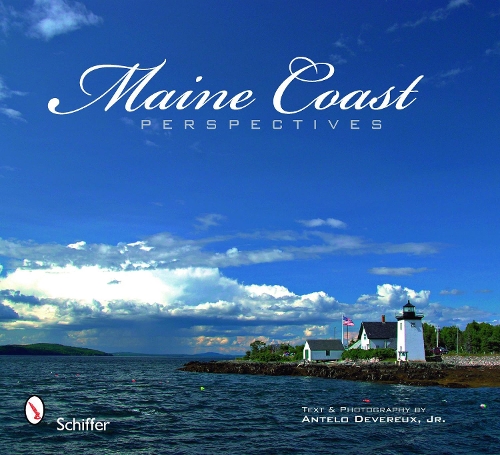 Паперова книга «Maine Coast Perspectives», автор Антело Деверо - фото №1