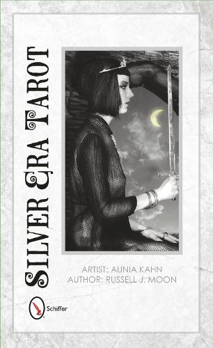 Паперова книга «Silver Era Tarot», автор Аунія Кан - фото №1