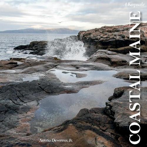 Бумажная книга «Coastal Maine: A Keepsake», автор Антело Деверо - фото №1