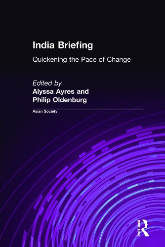 Бумажная книга «India Briefing: 2001» - фото №1