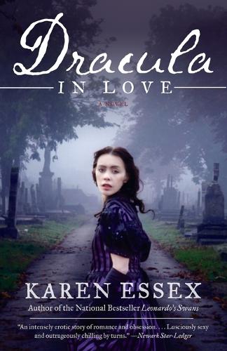 Бумажная книга «Dracula in Love», автор Карен Эссекс - фото №1