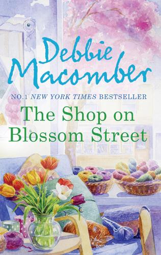 Паперова книга «The Shop On Blossom Street», автор Деббі Макомбер - фото №1