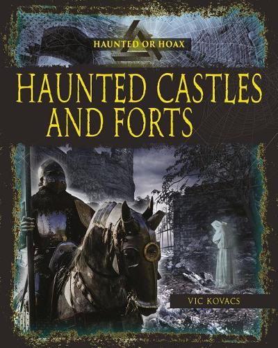 Бумажная книга «Haunted Castles and Forts», автор Ковач Вик - фото №1
