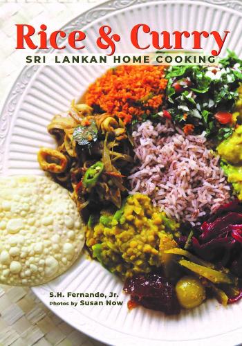 Бумажная книга «Rice & Curry: Sri Lankan Home Cooking», автор С.Х. Фернандо мл. - фото №1