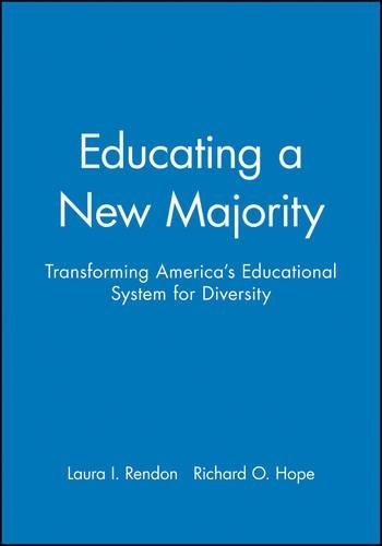 Бумажная книга «Educating a New Majority: Transforming America's Educational System for Diversity», авторов Лаура И. Рендон, Ричард О. Хоуп - фото №1