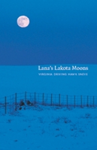 Бумажная книга «Lana's Lakota Moons», автор Вирджиния Драйвинг Хок Снейв - фото №1