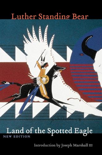 Паперова книга «Land of the Spotted Eagle», автор Лютер Стендінг Беар - фото №1
