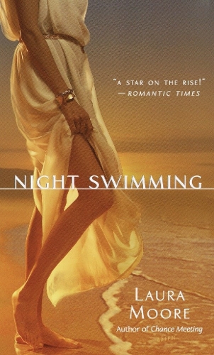 Бумажная книга «Night Swimming: A Novel», автор Лаура Мур - фото №1