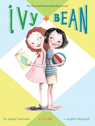 Бумажная книга «Ivy & Bean – Book 1» - фото №1