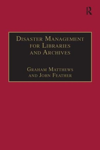 Бумажная книга «Disaster Management for Libraries and Archives», автор Джон Фезер - фото №1