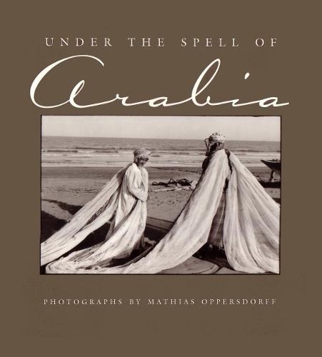 Бумажная книга «Under the Spell of Arabia», автор Матиас Опперсдорф - фото №1