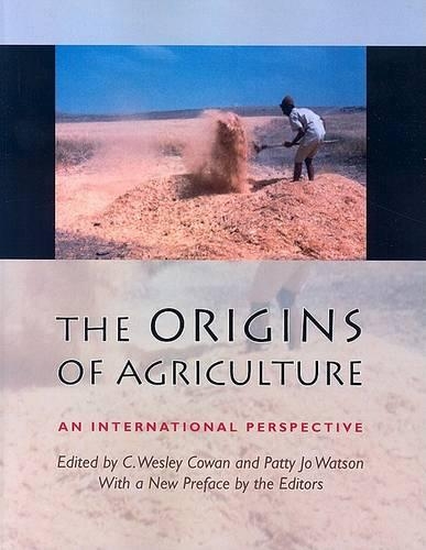 Бумажная книга «The Origins of Agriculture: An International Perspective», авторов Брюс Д. Смит, Дебора М. Пирсолл, Эмили Маккланг де Тапиа, Гэри Уильям Кроуфорд, Джек Р. Харлан, Наоми Миллер, Пол Э. Миннис, Р.В. Деннелл - фото №1