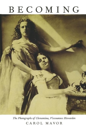 Бумажная книга «Becoming: The Photographs of Clementina, Viscountess Hawarden», автор Кэрол Мейвор - фото №1
