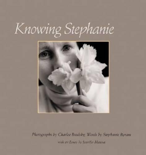 Паперова книга «Knowing Stephanie», автор Стефані Байрам - фото №1