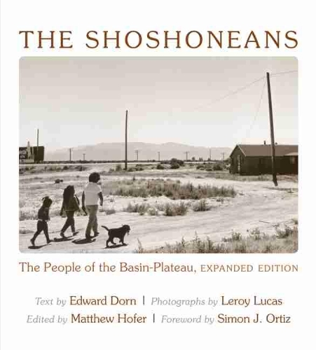 Бумажная книга «The Shoshoneans: The People of the Basin-Plateau», авторов Эдвард Дорн, Лерой Лукас - фото №1