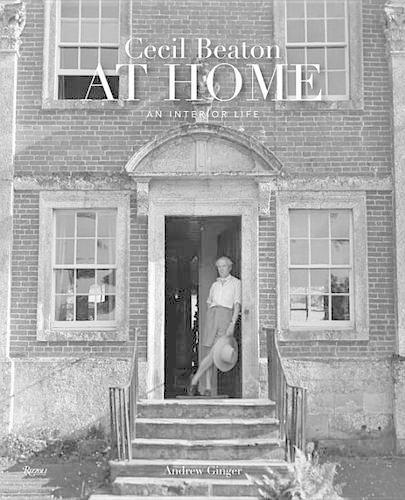 Бумажная книга «Cecil Beaton at Home: An Interior Life», автор Эндрю Джинджер - фото №1