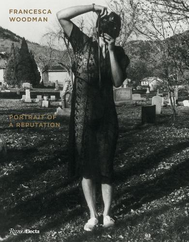 Бумажная книга «Francesca Woodman: Portrait of a Reputation», авторов Дрю Сойер, Нора Бернетт Абрамс - фото №1