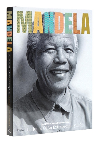 Паперова книга «Mandela: In Honor of an Extraordinary Life», автор Маказіве Мандела - фото №1