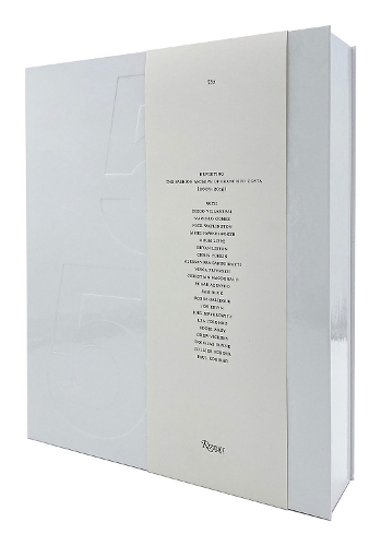 Бумажная книга «555: Revisiting The Fashion Archive of Francisco Costa», автор Франциско Коста - фото №1