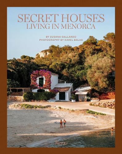 Бумажная книга «Secret Houses: Living in Menorca », автор Карел Балас - фото №1