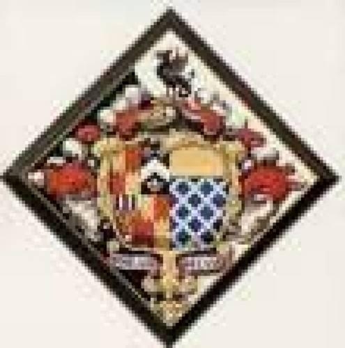 Бумажная книга «Hatchments of Britain Kent, Surrey, Sussex», авторов Джон Э. Титтерон, Питер Саммерс - фото №1