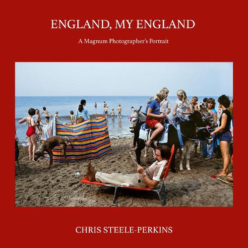 Бумажная книга «England, My England: A Magnum Photographer's Portrait», автор Крис Стил-Перкинс - фото №1