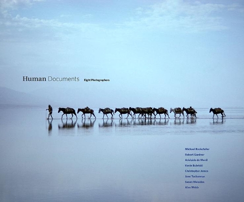 Бумажная книга «Human Documents: Eight Photographers», автор Роберт Гарднер - фото №1